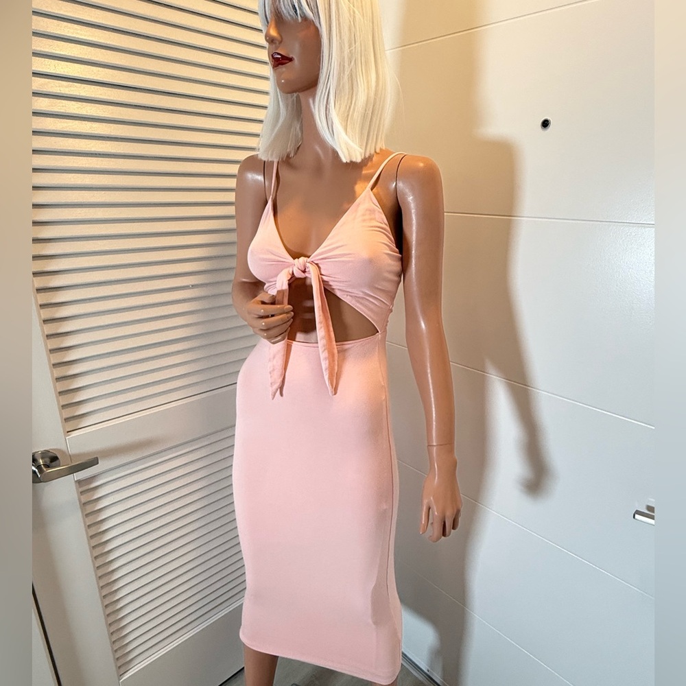 Lovers & Friends pale Pink Cutout Tie-Front Dress size small